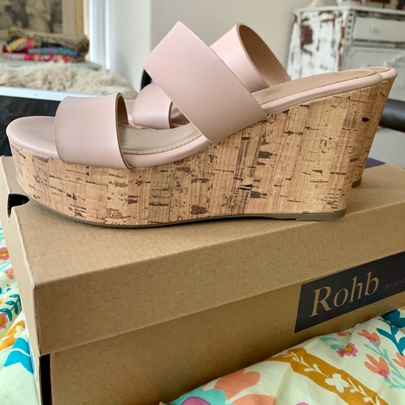 Platform Wedge Strappy Sandal - Picture 3 of 8